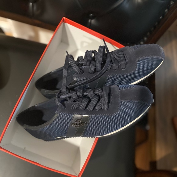 Navy blue coach sneakers. - Picture 8 of 9
